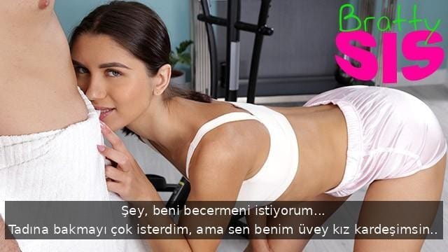 Fit vücutlu taze güzel üvey kardeşini sikişmek için tahrik ediyor